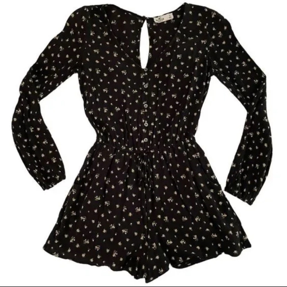 Hollister Co.‎ Women's Black and Floral Romper- Size XS